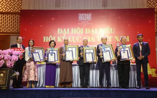 Việt Nam vinh danh các kỷ lục thế giới mới