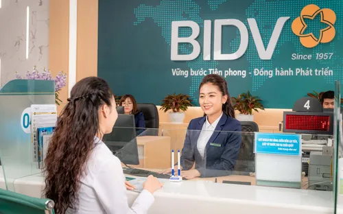 BIDV đối mặt áp lực lợi nhuận khi NIM thu hẹp, thanh khoản thắt chặt và chất lượng tài sản phân hóa