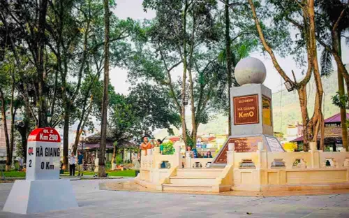 Tuyên Quang: Giữ nguyên cột mốc 0 km Hà Giang sau sáp nhập
