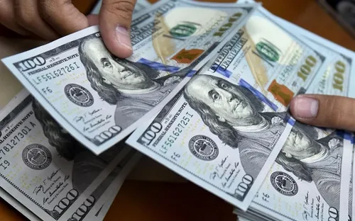 Tỷ giá USD ngày 8/7: Đồng bạc xanh tăng mạnh sau tuyên bố áp thuế của ông Trump với Nhật Bản và Hàn Quốc