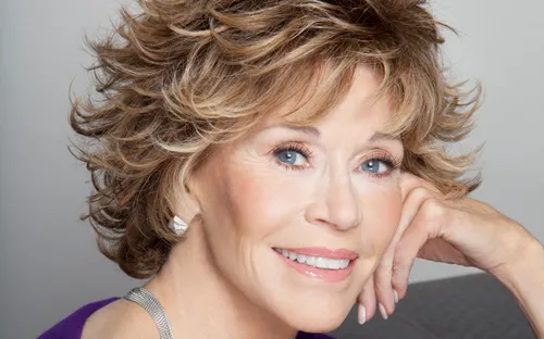 Jane Fonda: 87 tuổi vẫn chưa thấy mình già