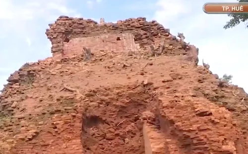 Phát hiện nhiều dấu tích quan trọng tại Di tích Tháp đôi Liễu Cốc