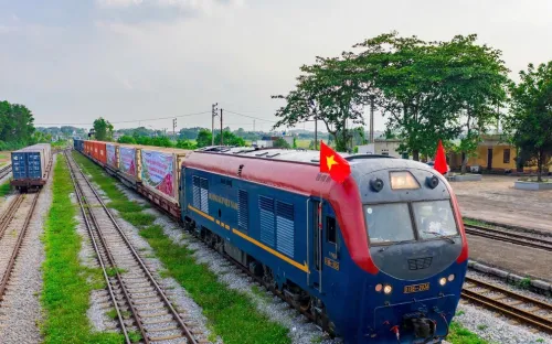 Vận tải hàng hóa tàu liên vận Việt – Trung tăng vọt hơn 280%, mở rộng kết nối ASEAN
