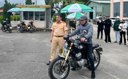 Lâm Đồng tăng tốc cấp đổi, sát hạch GPLX cho người dân trước hạn 30/7