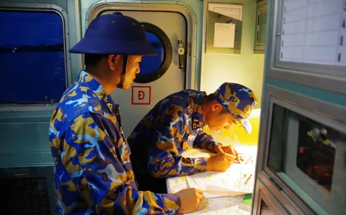 Bộ Y tế yêu cầu khẩn trương cấp cứu nạn nhân vụ lật tàu du lịch tại Quảng Ninh