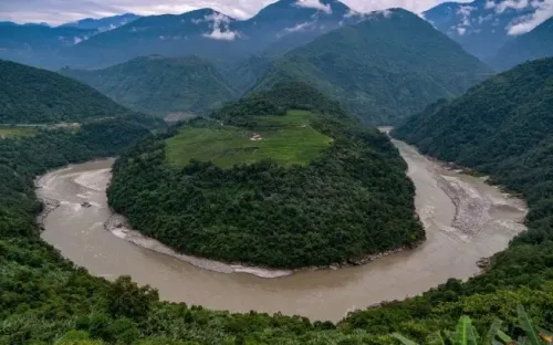 Trung Quốc khởi công siêu đập thủy điện ở Tây Tạng