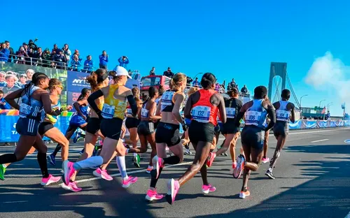 Khi đường chạy trở thành đường đua phong cách, thời trang