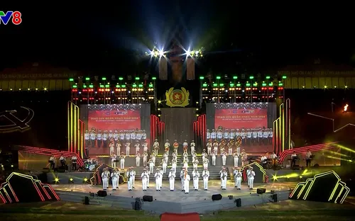 Chương trình "Giữ trọn lời thề - Bản hùng ca từ nguồn cội"