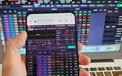 Chuyên gia lý giải những chuyện "lạ đời" khi chứng khoán liên tục lập đỉnh