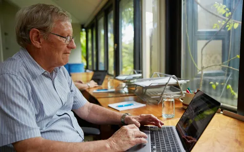 Cơ hội kinh doanh từ “nền kinh tế tóc bạc”