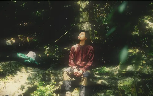 Đen bất ngờ phát hành MV mới