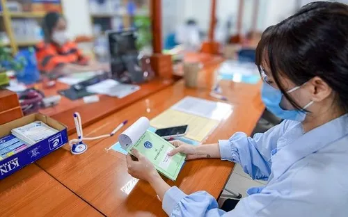 Đóng BHXH hơn 7 năm, làm gì để nhận lương hưu sớm?