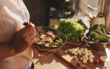 Chuyên gia tiết lộ 4 thói quen hàng ngày giúp kéo dài tuổi thọ