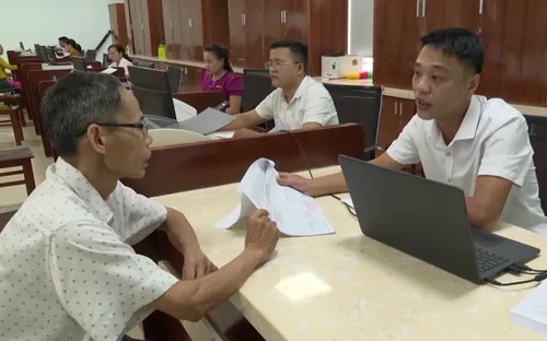 Đội ngũ cán bộ sau sáp nhập - Thích ứng để phục vụ