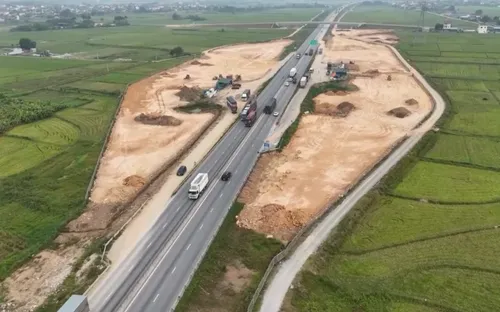 Khẩn trương xây dựng trạm dừng nghỉ cao tốc Bắc - Nam