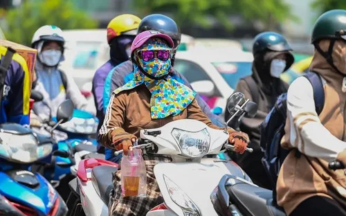 Bắc Bộ và Trung Bộ tiếp tục duy trì nắng nóng tới ngày 14/8