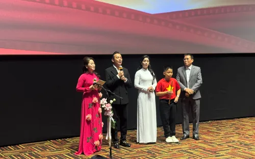 "Vầng trăng thơ ấu" khai màn Tuần phim kỷ niệm 80 năm Ngày thành lập nước