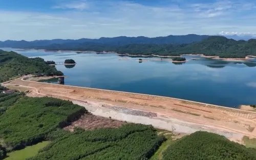 Khẩn trương thi công dự án hồ Kẻ Gỗ