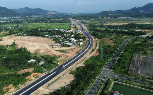 Động lực tăng trưởng kinh tế từ các công trình trọng điểm