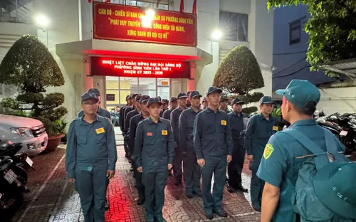 Dân quân TP Hồ Chí Minh góp sức bảo vệ an toàn cho đại hội Đảng các cấp