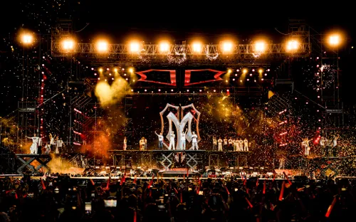 “Đu Idol”- Đam mê của giới trẻ Việt đang tạo ra giá trị thật