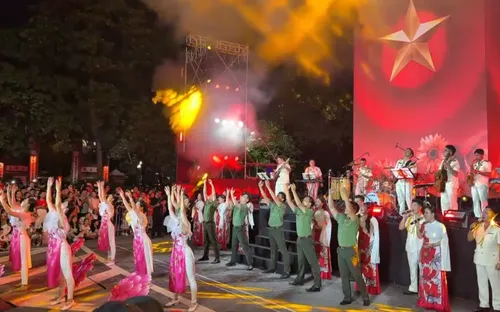 Sôi nổi các hoạt động nghệ thuật tại "Ngày hội Bình yên"