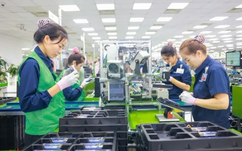 Xuất khẩu chủ động vượt khó