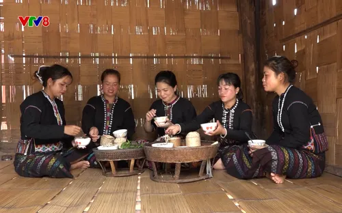 Phóng sự: Trải nghiệm ẩm thực với bà con Bru-Vân Kiều (24/08/2025)