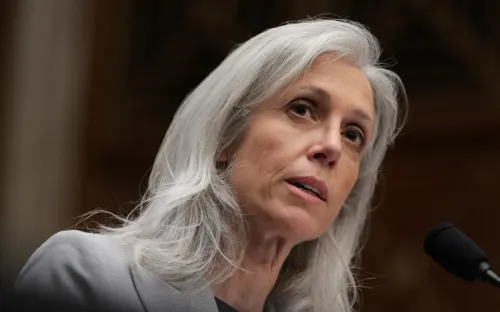 Nhà Trắng sa thải Giám đốc CDC sau vài tuần nhậm chức