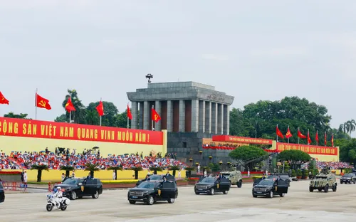 Uy lực của máy bay, khí tài quân sự trong buổi tổng duyệt diễu binh, diễu hành A80