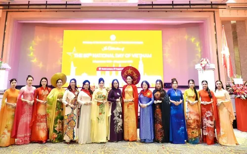 Thêm một địa chỉ cho người yêu áo dài Việt Nam tại nước ngoài