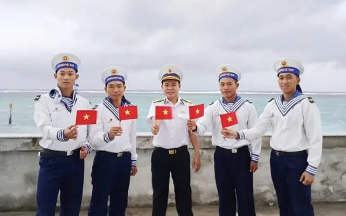 Lời nhắn gửi tình yêu Tổ quốc thiêng liêng từ cán bộ, chiến sĩ Trường Sa