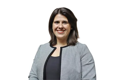 Đón đầu cơ hội phát triển từ các trung tâm tài chính quốc tế