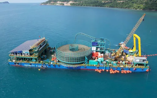 Côn Đảo chính thức có điện từ lưới điện quốc gia