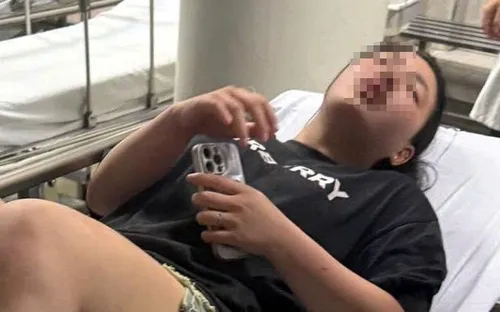 Hà Nội: Cô gái trẻ bị nhóm người hành hung tập thể, nhập viện vẫn bị đe dọa