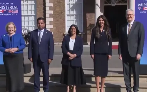 Triệt phá đường dây buôn người xuyên quốc gia