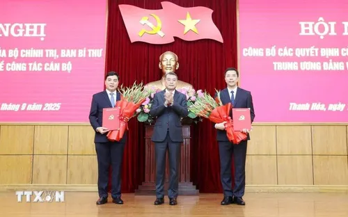 Công bố quyết định điều động, chỉ định 2 Phó Bí thư Tỉnh ủy Thanh Hóa