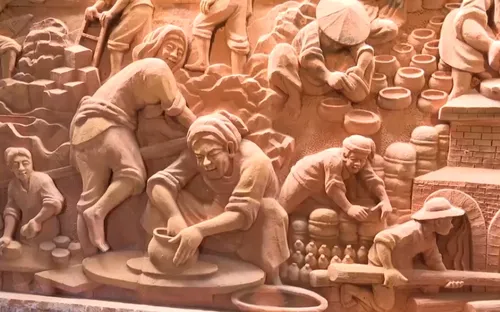 Đẩy mạnh phát triển du lịch làng nghề gốm Thanh Hà