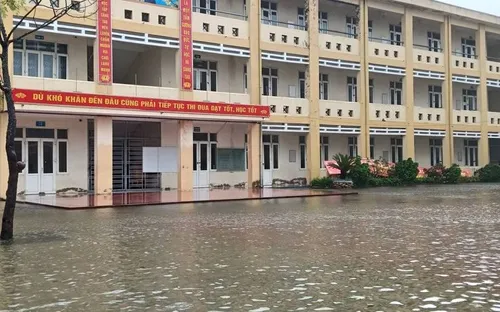 Thanh Hóa cân nhắc cho học sinh nghỉ thêm sau bão số 10