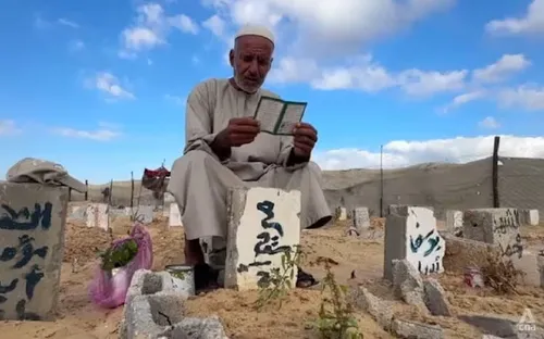 Nhà báo ở Gaza liều mình tác nghiệp khi Israel cấm phóng viên nước ngoài