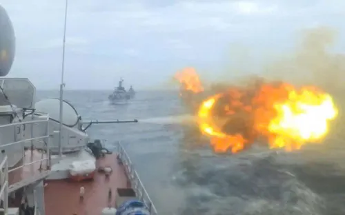 Vùng 3 Hải quân rút kinh nghiệm kiểm tra bắn đạn thật năm 2025