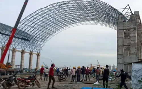 Sập giàn giáo tại công trường nhiệt điện của Ấn Độ, ít nhất 9 công nhân nhập cư thiệt mạng