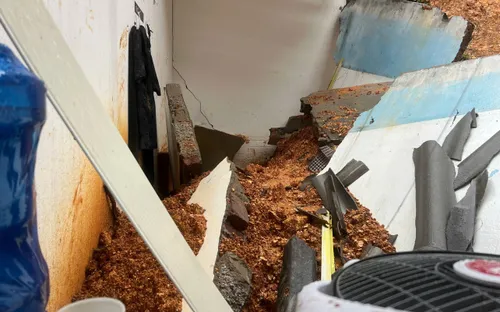 Thái Nguyên: Một nam sinh tử vong trong phòng trọ bị sạt lở đất