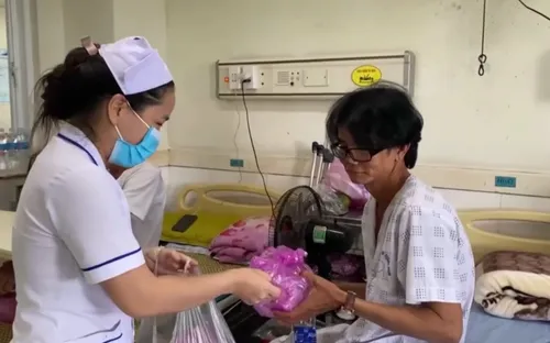 Đơn thuốc tình người