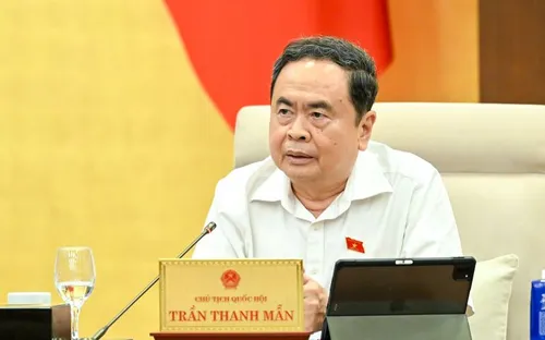 Chuyển từ quản lý sang phục vụ người nộp thuế