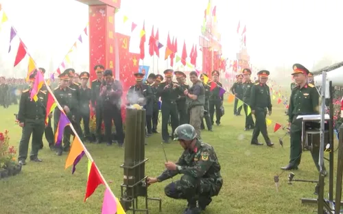 Sôi nổi các hoạt động kỷ niệm 80 năm Ngày truyền thống Quân khu 5