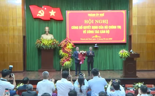 Đồng chí Nguyễn Đình Trung giữ chức Bí thư Thành ủy Huế