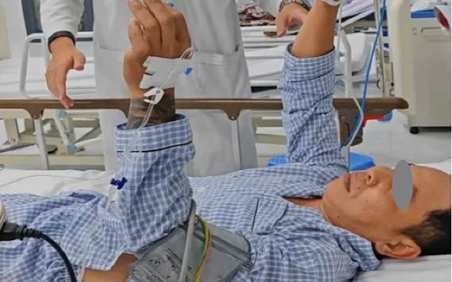 Cứu sống bệnh nhân đột quỵ đầu tiên ngay tại Côn Đảo