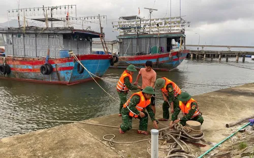 TP Huế lên phương án sơ tán hơn 32.600 người ứng phó với bão số 12