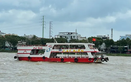 Đà Nẵng di dời toàn bộ tàu du lịch tránh bão số 12